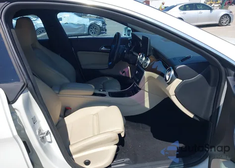 2018 Mercedes-Benz Cla 250 from USA, damaged, VIN WDDSJ4EB5JN526223